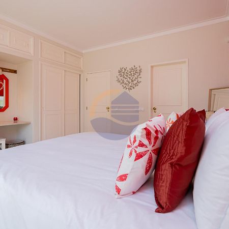 Villa Luxury Suites, Heated Outdoor Pool Портиман Екстериор снимка