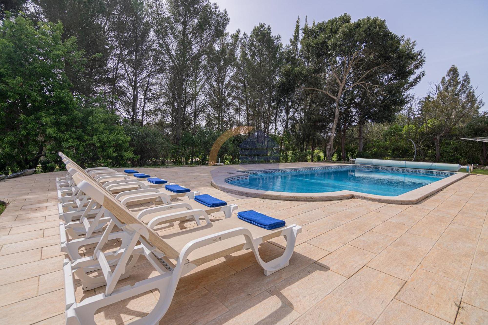 Villa Luxury Suites, Heated Outdoor Pool Портиман Екстериор снимка